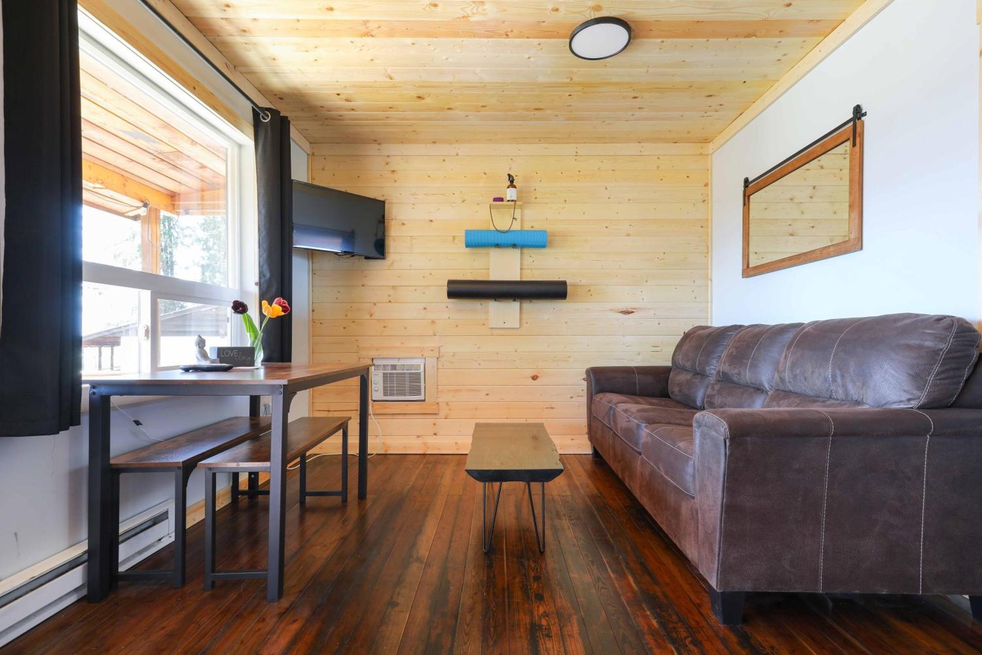The Valley View Cabins And Event Center Creston Exterior foto